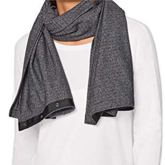 NEW Lululemon Vinyasa Infinity Scarf - Picture 7 of 7